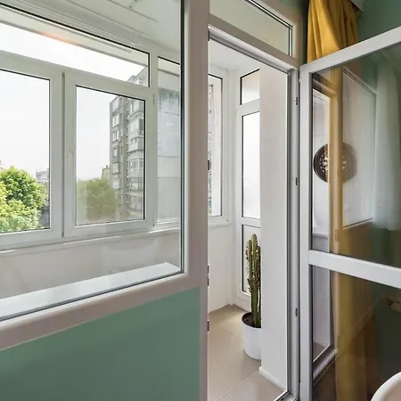 Peaceful Pastel Retreat In Apartament
